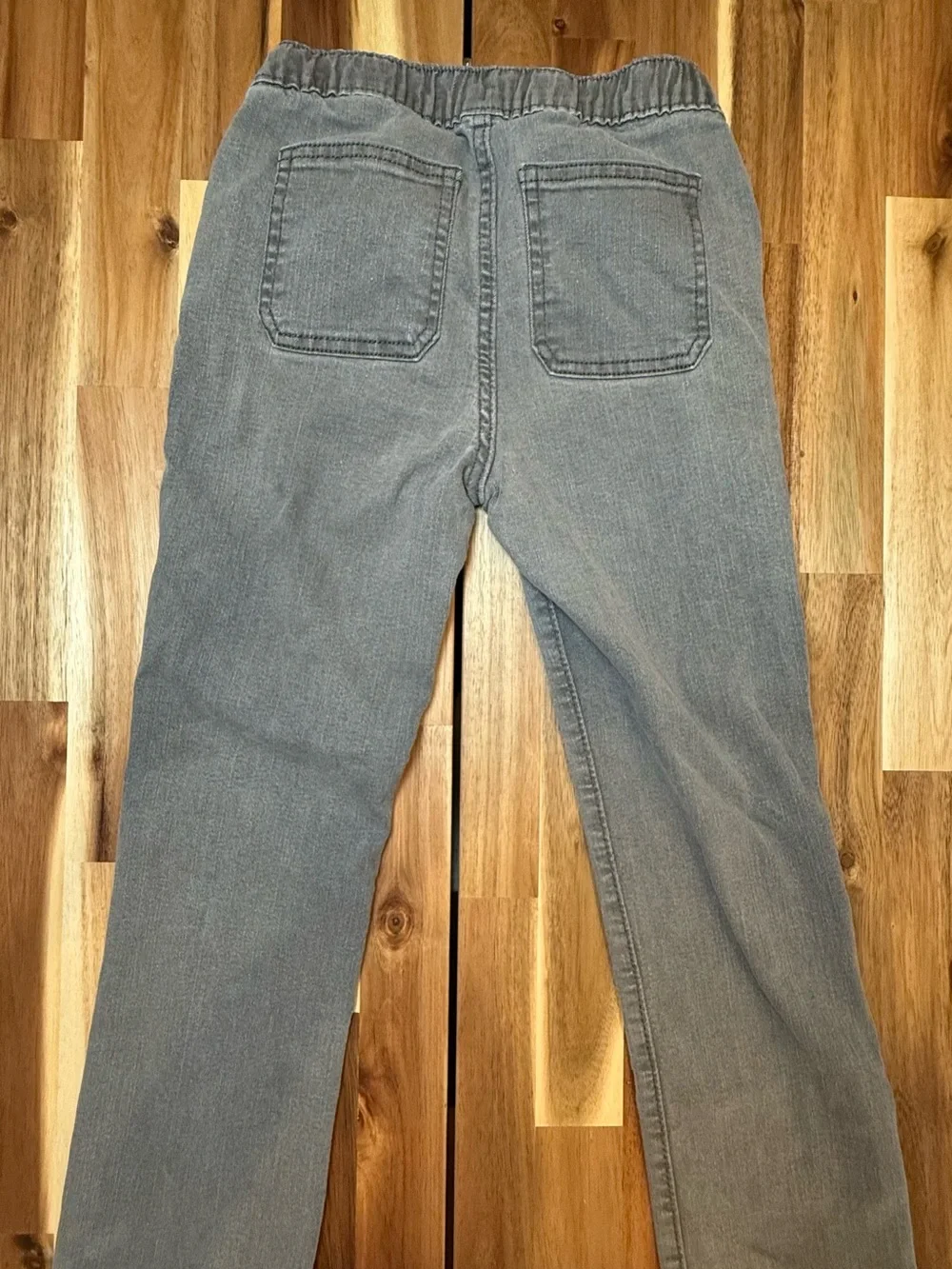 Old Navy Gray Pull-On Straight Pants | Size Small (6–7)